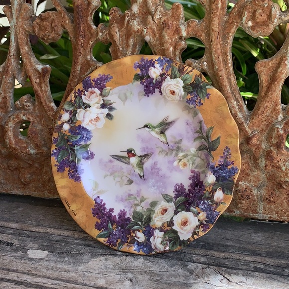 Lena Lou’s Delicate Treasures Hummingbirds - Picture 2 of 12